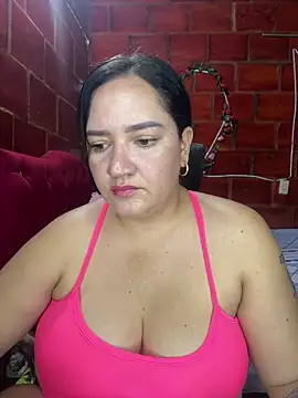 Fresita-12 online show from 2, 7, 2026