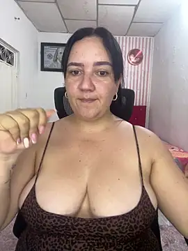 Snapshot of Fresita-12 chatting on 4, 5, 2026 Fresita-12 online show from 4, 5, 2026