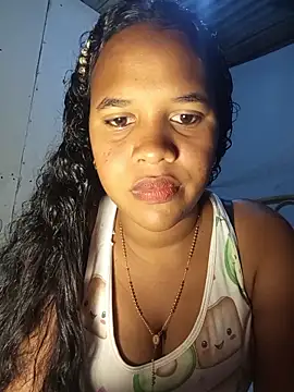 michelle castillo online show from 28, 4, 2026