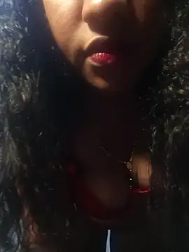 michelle castillo online show from 3, 5, 2026