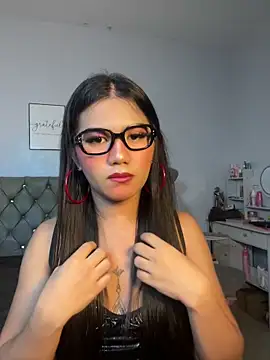 Snapshot of JassmineLove chatting on 15, 6, 2026 JassmineLove online show from 15, 6, 2026