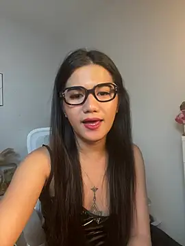 Snapshot of JassmineLove chatting on 27, 6, 2026 JassmineLove online show from 27, 6, 2026