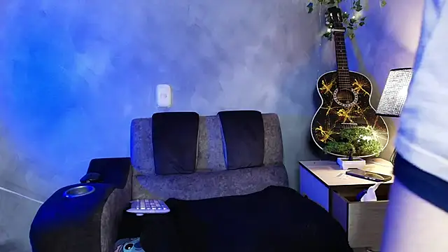 owen xxx online show from 5, 4, 2026