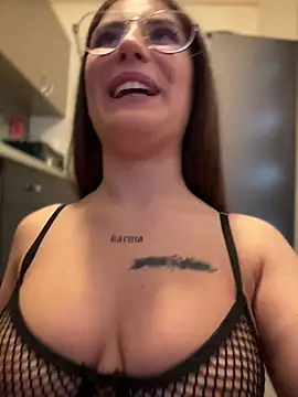 vanessa anne online show from 10, 4, 2026