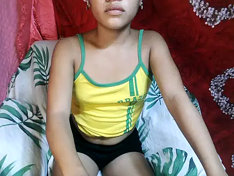 kiffy miley79 online show from 3, 6, 2026