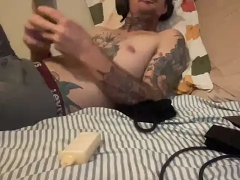 Snapshot of Lilbigway69 chatting on 4, 7, 2026 Lilbigway69 online show from 4, 7, 2026