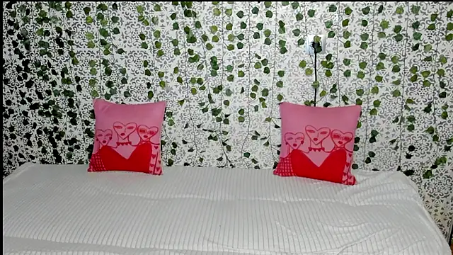 Snapshot of _Srifi_ chatting on 7, 7, 2026 Srifi online show from 7, 7, 2026