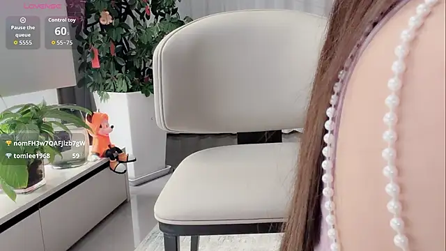 tingting-youu online show from 15, 4, 2026