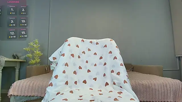 linmilena online show from 28, 5, 2026