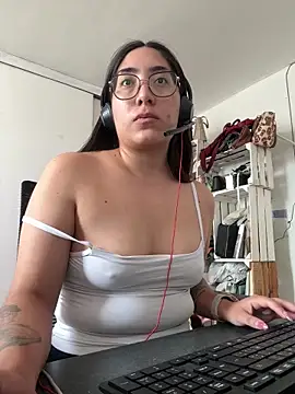 vampiralatina online show from 27, 4, 2026