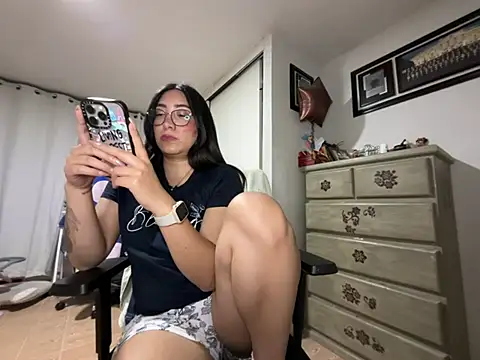 vampiralatina online show from 24, 5, 2026