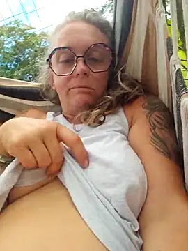 Blondejenn online show from 16, 5, 2026
