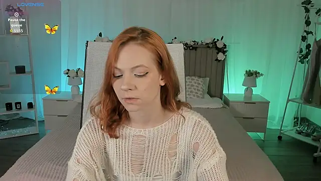 Snapshot of LisaAris chatting on 15, 6, 2026 LisaAris online show from 15, 6, 2026