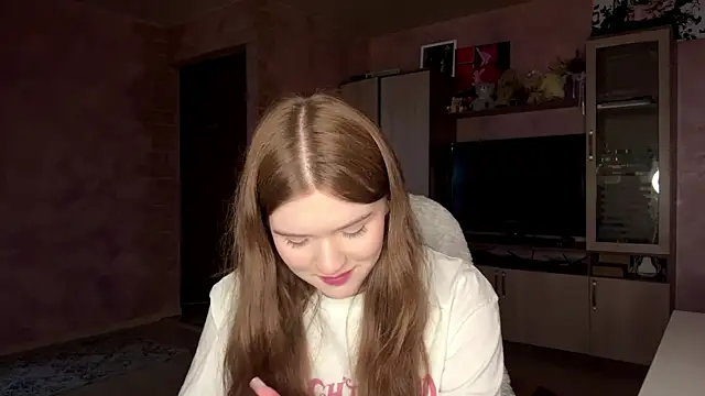 Snapshot of DorotaMeowtTo chatting on 7, 4, 2026 DorotaMeowtTo online show from 7, 4, 2026