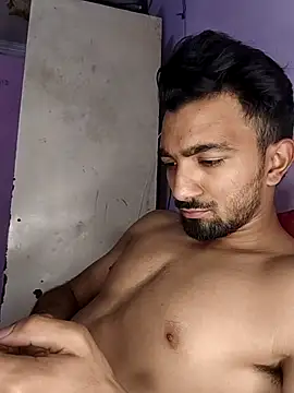 ItsPlayboy031 online show from 24, 5, 2026