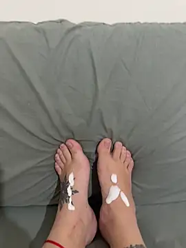 dulcifeet online show from 6, 4, 2026