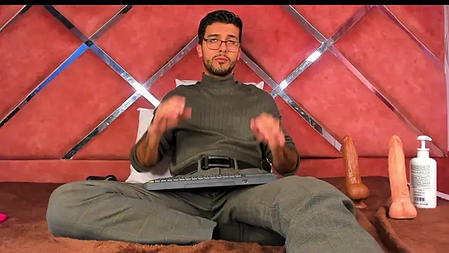 RodrigoColby2 online show from 27, 6, 2026