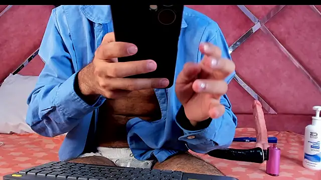RodrigoColby2 online show from 6, 6, 2026