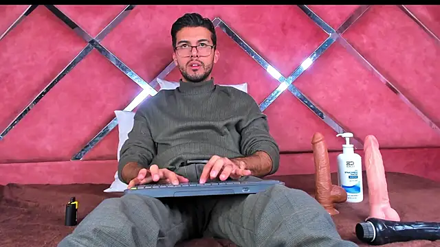 RodrigoColby2 online show from 27, 6, 2026