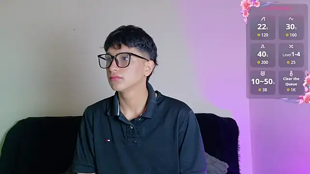 Snapshot of SaNti_ll chatting on 4, 7, 2026 SaNti ll online show from 4, 7, 2026