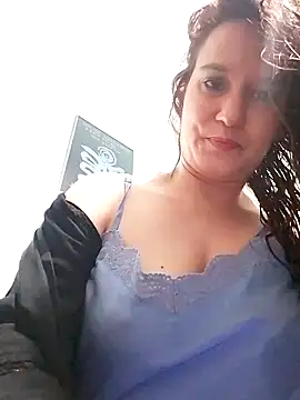 Snapshot of Maggie38 chatting on 17, 4, 2026 Maggie38 online show from 17, 4, 2026