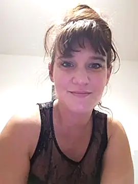 Snapshot of Maggie38 chatting on 23, 5, 2026 Maggie38 online show from 23, 5, 2026