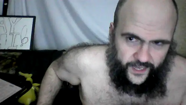 Snapshot of BriTheTopBear chatting on 9, 5, 2026 BriTheTopBear online show from 9, 5, 2026