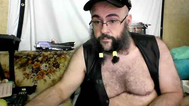BriTheTopBear online show from 2, 7, 2026