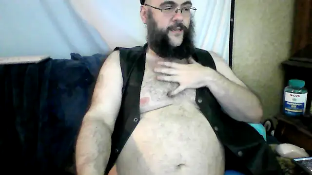 Snapshot of BriTheTopBear chatting on 16, 5, 2026 BriTheTopBear online show from 16, 5, 2026