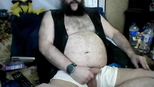 Snapshot of BriTheTopBear chatting on 25, 5, 2026 BriTheTopBear online show from 25, 5, 2026