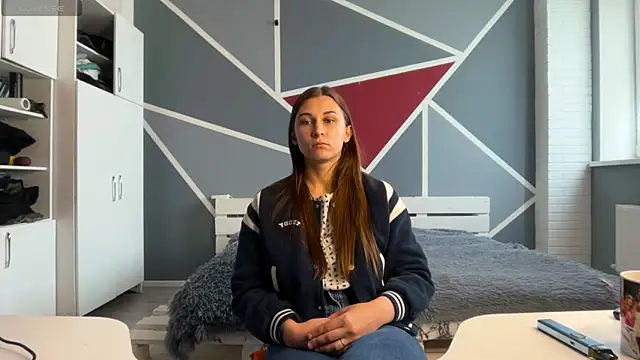 Snapshot of KatrinHapp chatting on 13, 4, 2026 KatrinHapp online show from 13, 4, 2026