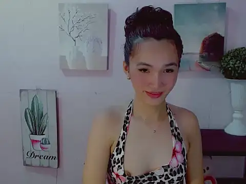 Mystic haraxx online show from 31, 5, 2026