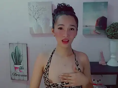 Mystic haraxx online show from 30, 5, 2026