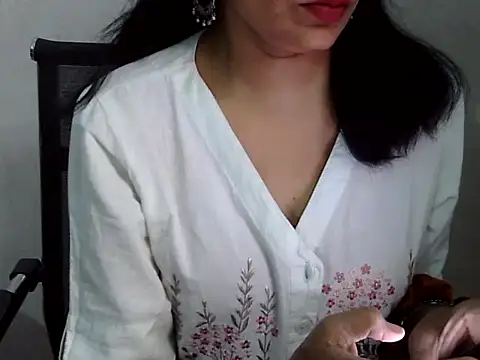 lustybebo online show from 7, 4, 2026