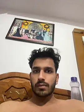 aadibuttplug online show from 10, 5, 2026