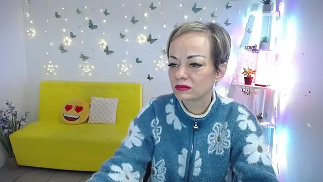 NikaMayu online show from 28, 4, 2026