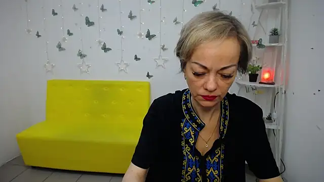 NikaMayu online show from 14, 5, 2026