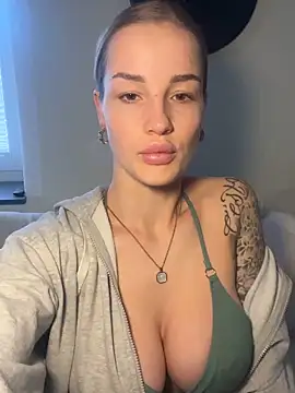 cocoj  online show from 11, 4, 2026