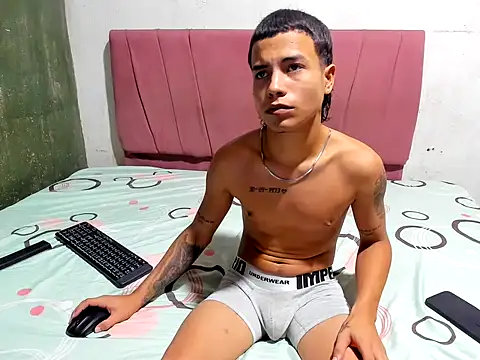 Junior bebe online show from 15, 5, 2026