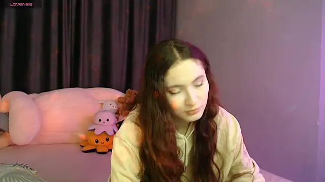 Snapshot of solitudebby chatting on 27, 5, 2026 solitudebby online show from 27, 5, 2026
