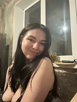 Kisy Denis online show from 18, 4, 2026