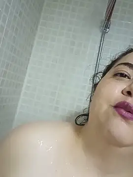Monserratmontes online show from 17, 5, 2026