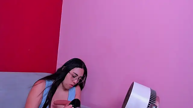 rose smitth online show from 12, 4, 2026