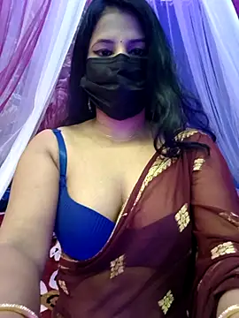 Hot Alicee online show from 27, 4, 2026