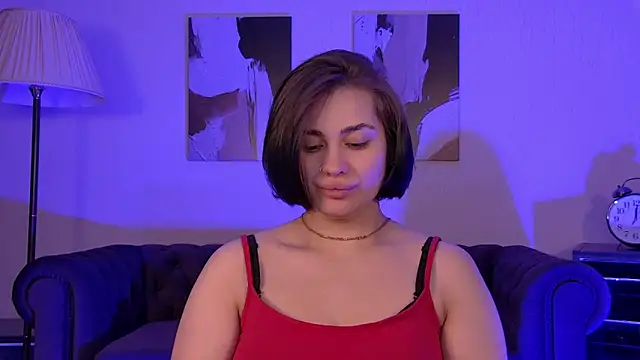AdrianaToress online show from 4, 5, 2026