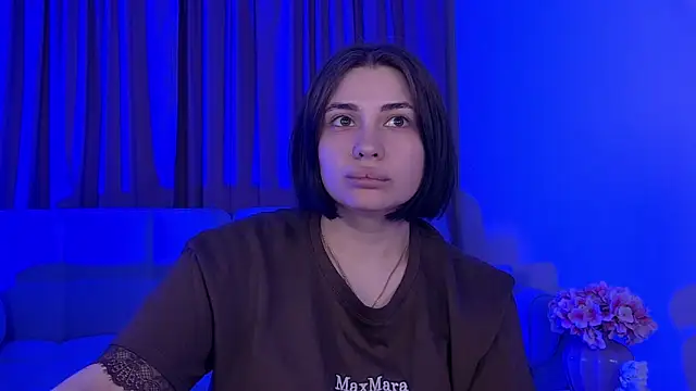 AdrianaToress online show from 19, 5, 2026