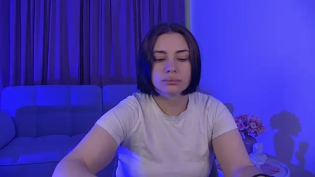 AdrianaToress online show from 8, 5, 2026