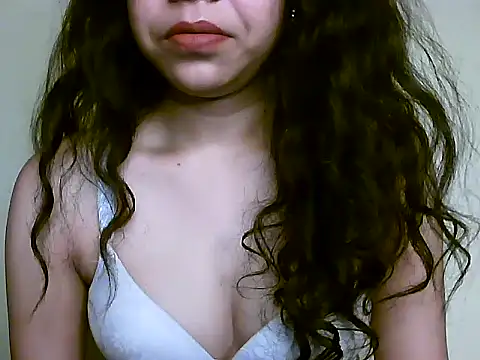 Snapshot of NEHA_RIKA chatting on 13, 4, 2026 NEHA RIKA online show from 13, 4, 2026