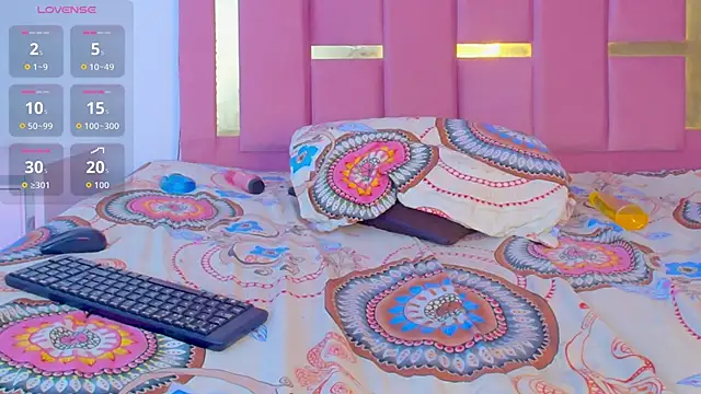 KatalinaSunset online show from 15, 4, 2026