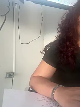 DirtyMerida online show from 14, 4, 2026